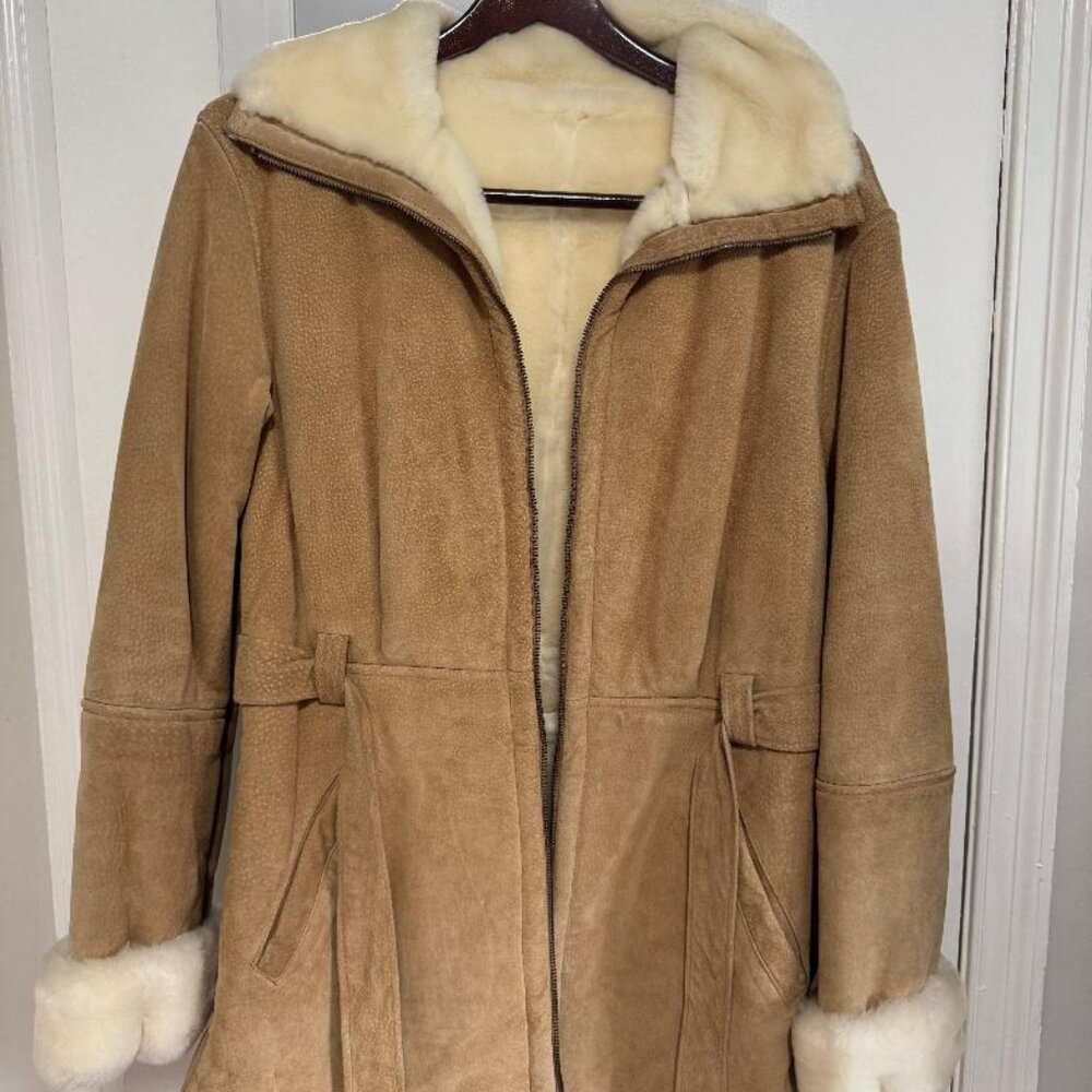Wilson Women's Suede Shearling Sherpa Coat with belt Size M